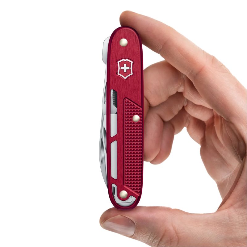 Detalhe das 9 funções do Canivete Victorinox Synergy