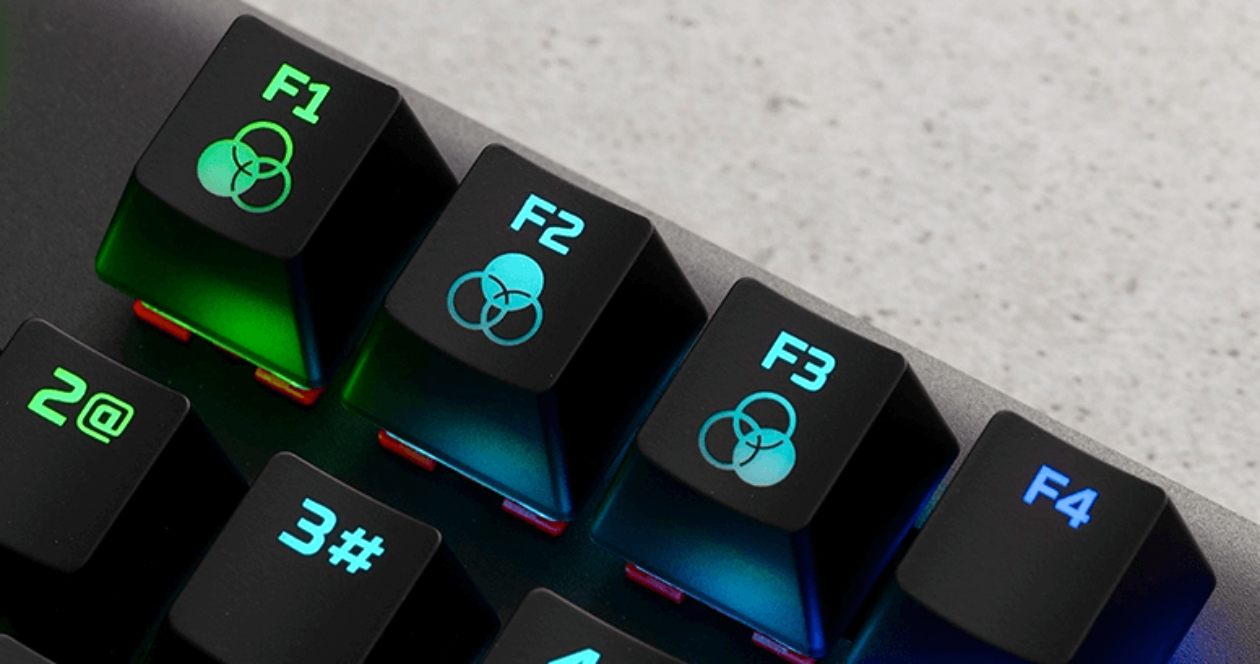 Switches HyperX Red e corpo em alumínio