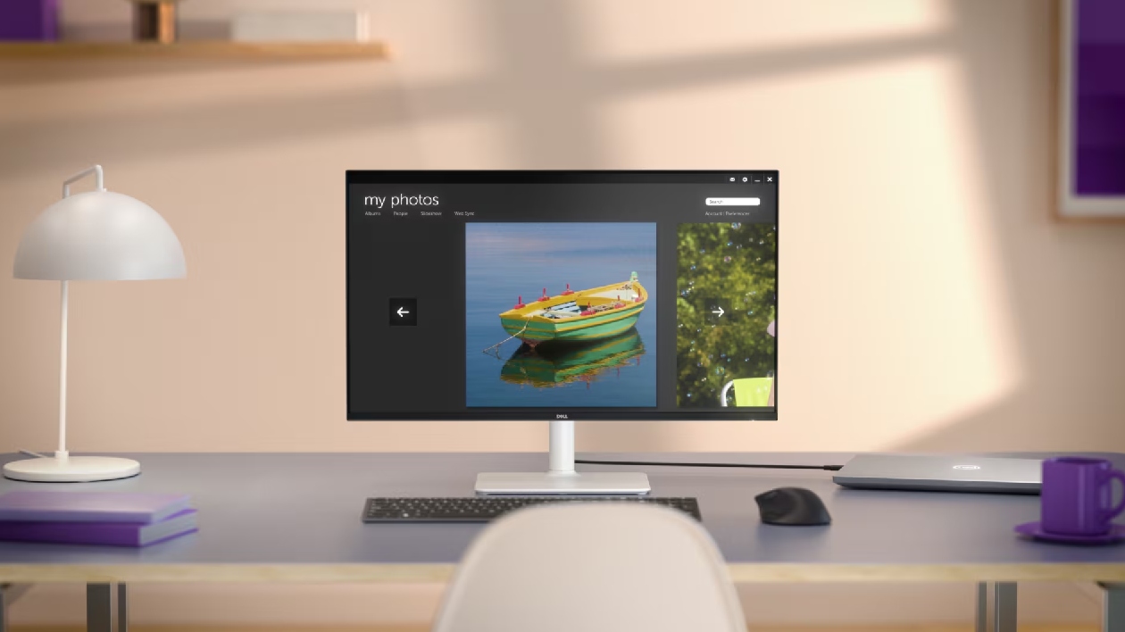 Monitor Dell S2425H Plus branco em ambiente de home office com mesa e cadeira demonstrando conforto ocular TUV 4 estrelas