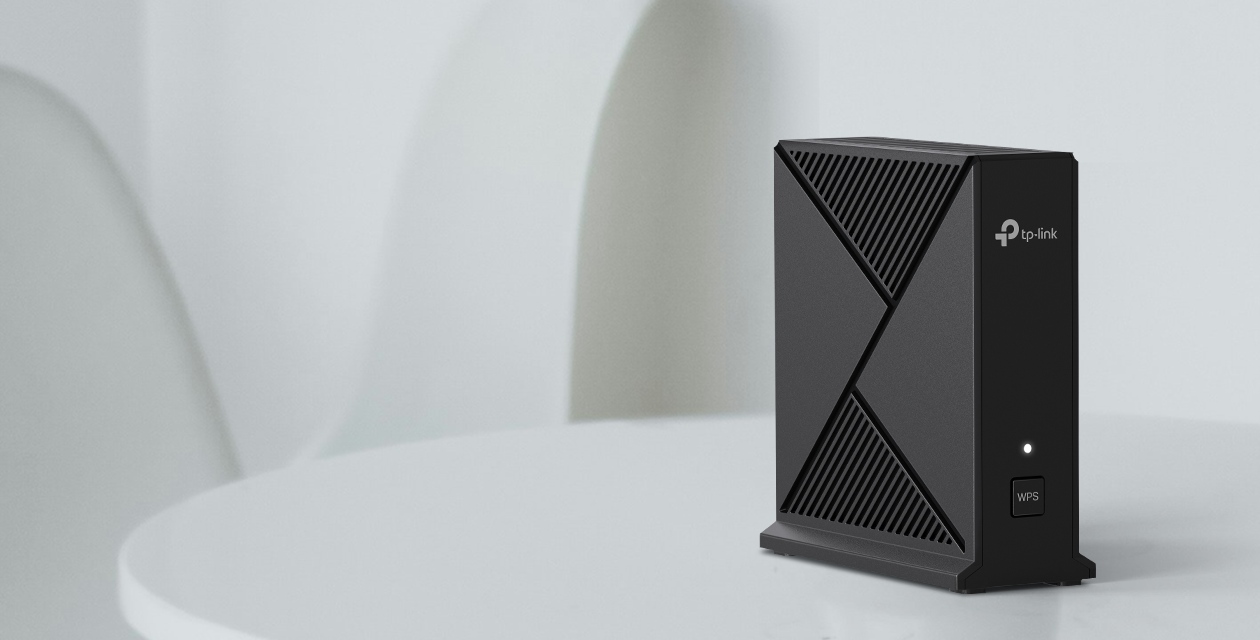 TP-Link HX521 AX3000 preto em vista frontal isolado em fundo branco mostrando design compacto com textura geom&eacute;trica e bot&atilde;o WPS