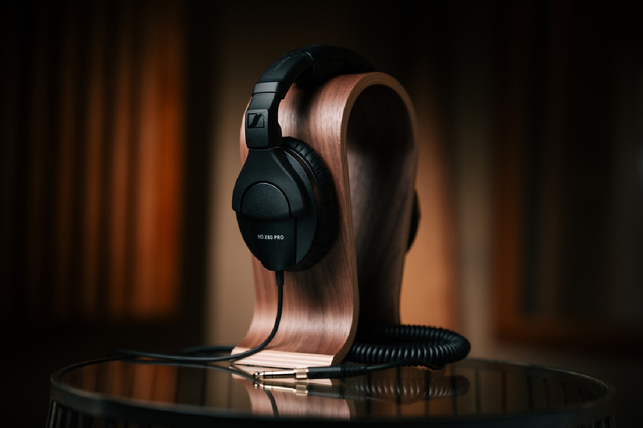 Sennheiser HD 280 PRO, fone de ouvido de referência profissional usado por engenheiros e músicos