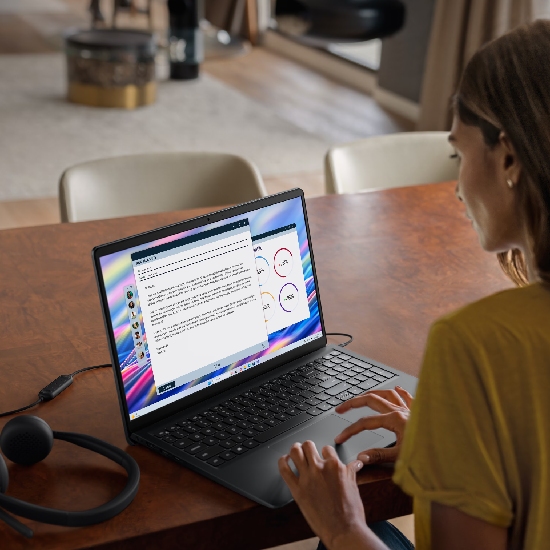 Dell 15 DC15250 processador Core i7-1355U e memória DDR5