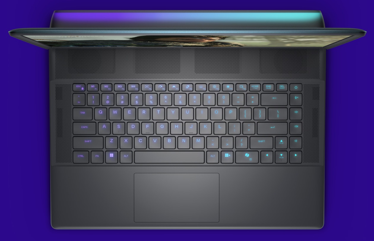 Vista superior do teclado AlienFX RGB per-key com iluminação individual por tecla e touchpad amplo do Dell Alienware Area-51 16