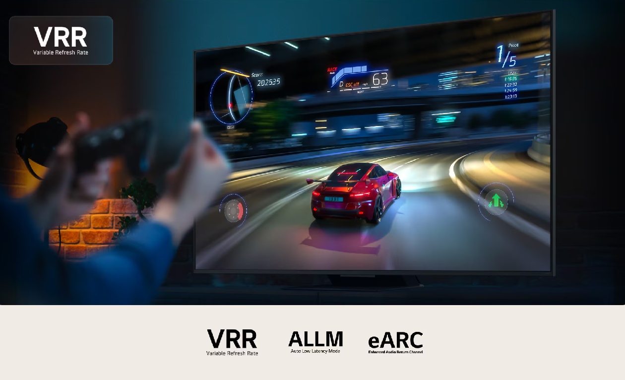 Cena de gameplay em console conectado à TV LG 55QNED73ASA demonstrando VRR, ALLM e Otimizador de Jogos para experiência gaming sem travamentos