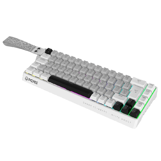 Visão geral em perspectiva frontal do teclado mecânico PCYES Gamma White Ghost, exibindo o layout compacto 65%, iluminação RGB, teclas pretas e cinzas e a alça lateral de tecido